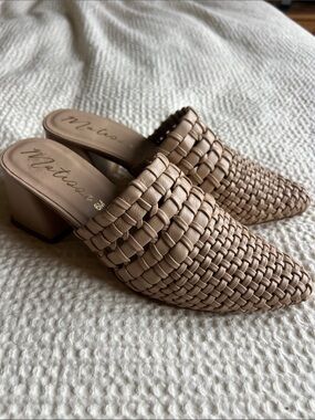 Matisse Lexie Woven Mule Heels in Taupe